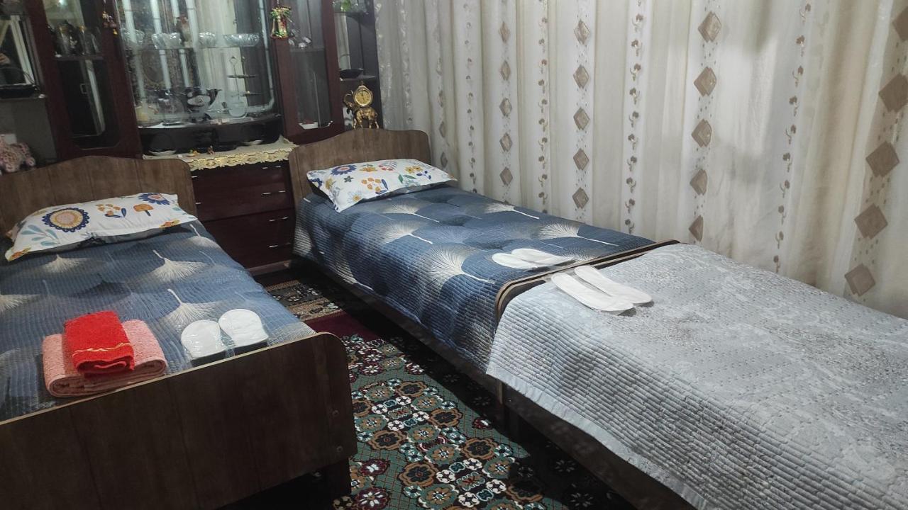 Tasmin Mexr Hostel Samarkand Exterior photo